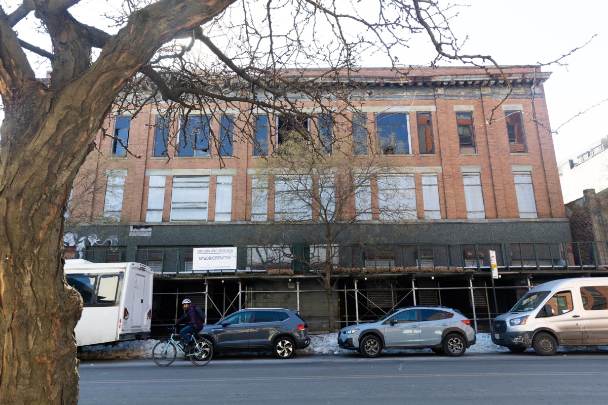An abandoned warehouse building sat on Fulton Street near Classon Avenue.