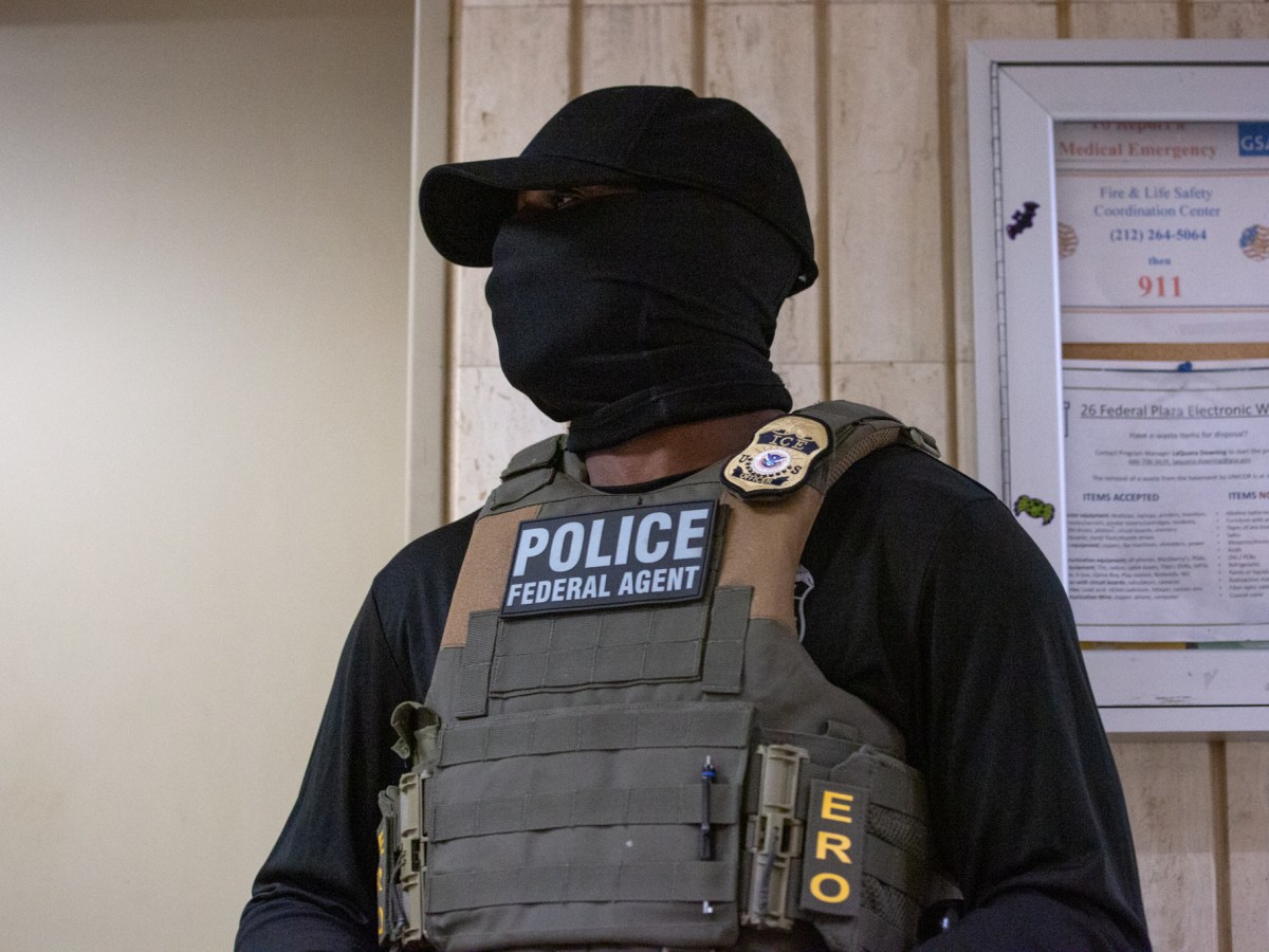 https://www.thecity.nyc/wp-content/uploads/2025/06/061725_ice_agents-2.jpg