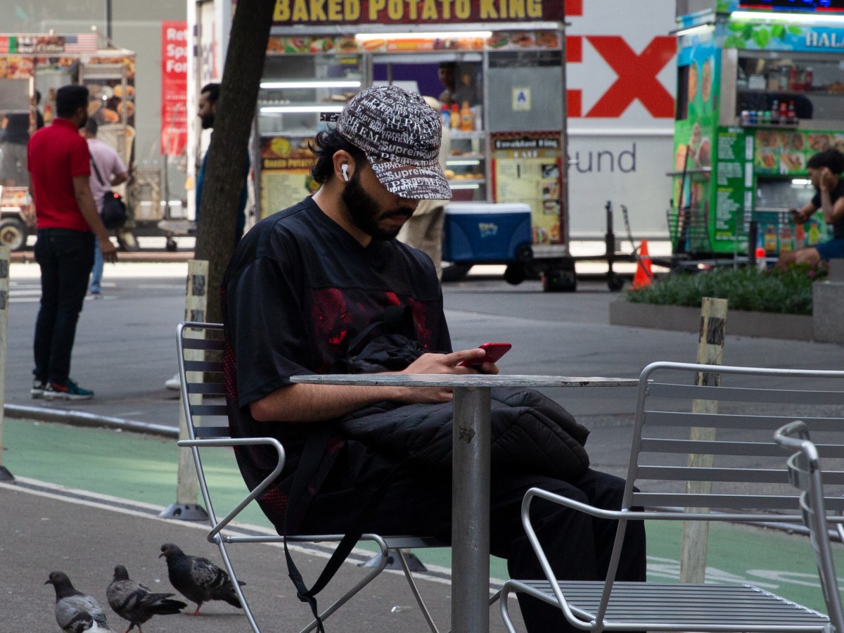 How to Record a Conversation or Phone Call in New York