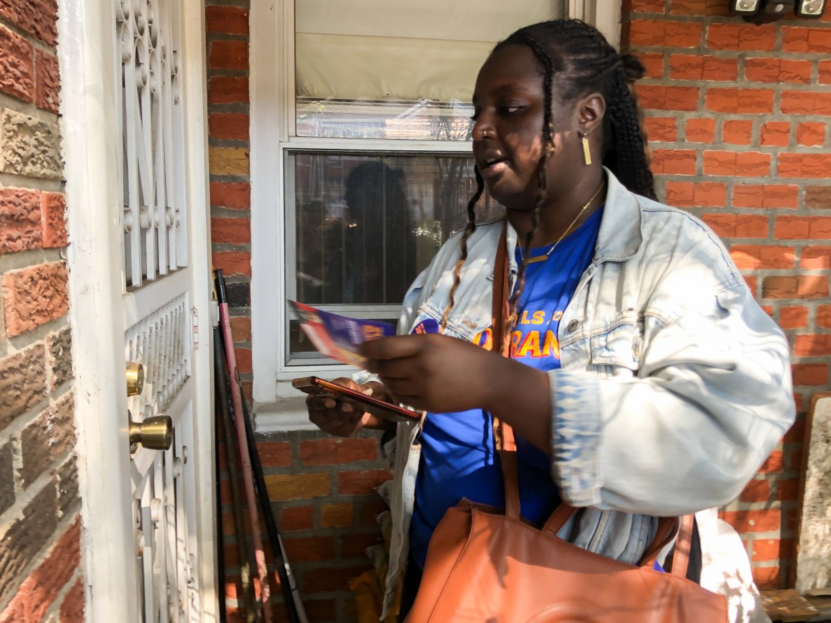 Dena Cox canvasses in Canarsie, Brooklyn for the Zohran Mamdani mayoral campaign,