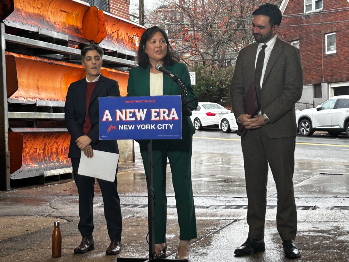 Julie Su speaks on Staten Island next to Mayor-elect Zohran Mamdani about her appointment as Deputy Mayor for Economic Justice,